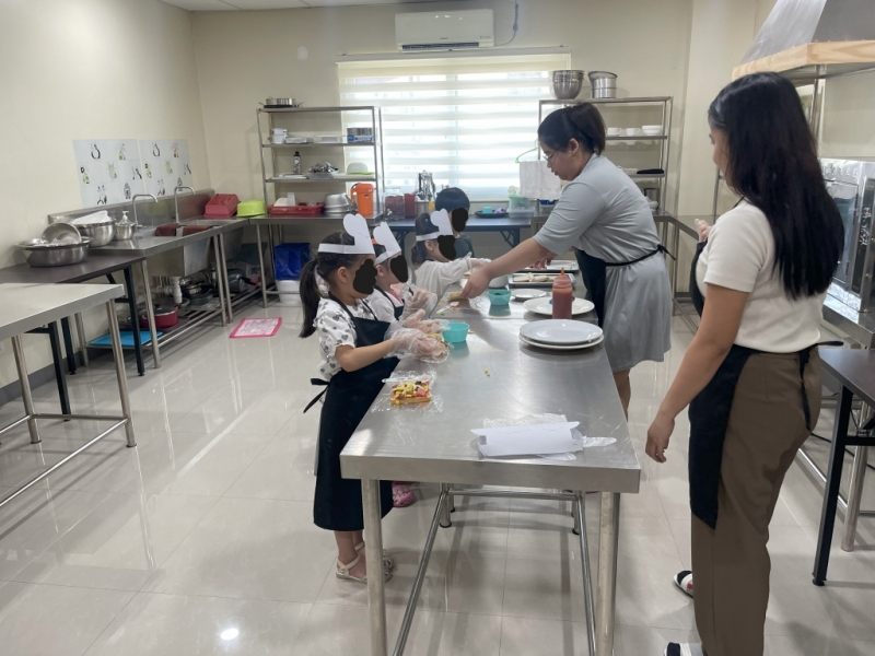 フィリピン留学 Cebu21 - HELP CLARK-Gentry Kindergarten-5